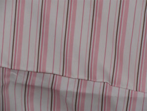 2027<br><a href="http://www.babywearing.gr/product/fb2027"target="_blank">Ρίγες γαλάζιο-βεραμάν, πράσινο και καφέ σε λευκή βάση</a>