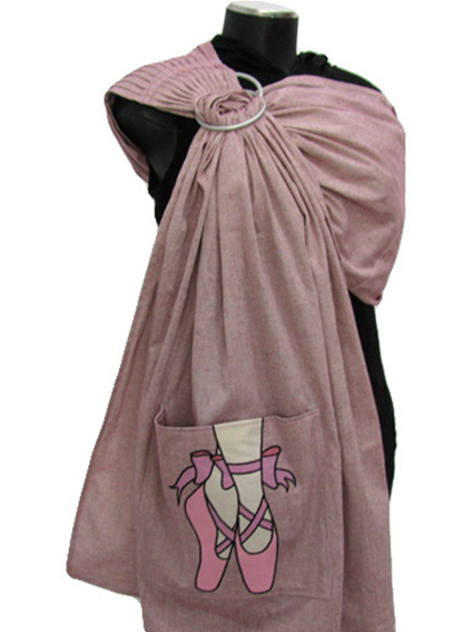 <a href="http://www.babywearing.gr/product/aplique-ballet-shoes/" target="_blank">παπούτσια μπαλαρίνες</a> 25€