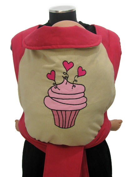 <a href="http://www.babywearing.gr/product/aplique-cupcake/" target="_blank">cupcake</a> 20€