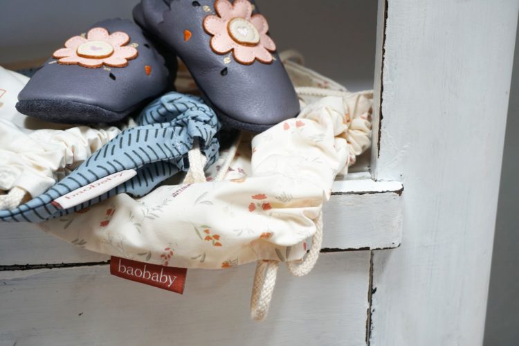 Baobaby βρεφικά παπούτσια αγκαλιάς με μαλακή σόλα, Daisy, λουλουδάκι